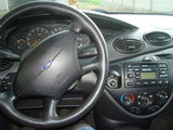 Ford Focus 1,4i. 75 cp