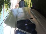 ford tranzit 2400E