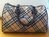 Geanta Burberry originala