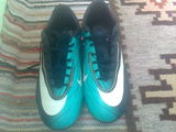 Ghete de fotbal nike mercurial