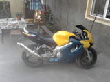 Honda CBR F4  600 cmc