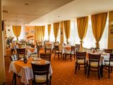 Hotel Oxford angajeaza bucatar