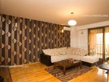 Inchiriere apartament 3 camere Central Park - ID 172