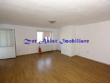 Inchiriere Casa 8 camere, Parcul Carol 300mp