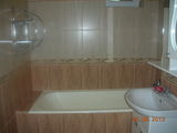 INCHIRIEZ apartament 3 camere