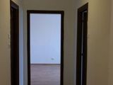 Inchiriez apartament 3 camere , nemobilat , Crangasi