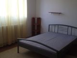 Închiriez apartament cu 2 camere