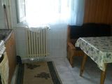 Inchiriez camera in apartament 117 Eu