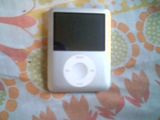 ipod 4gb la 150 lei