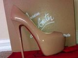 Louboutin 36 - pe stoc