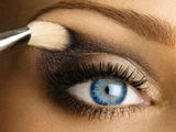 MAKE-UP -PRET MIC