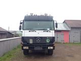 Mercedes- Benz actros, 2001