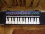 Mini Orga YAMAHA PSS-16