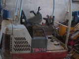 Miniescavator Takeuchi TB014