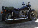 Motocicletă IJ 350