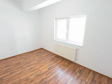 Ocazie apartament 3 camere , 72mp, Auto Nesti, Decomandat, 2 bai