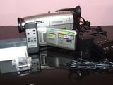 Ocazie - Camera video vhs-compact, Panasonic nv-vx47 (pret de criza )