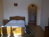 Ofer spre inchiriere garsoniera
