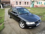 OPEL VECTRA B BERLINA