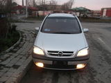 opel zafira an 2001