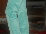 Pantaloni de trening,noi