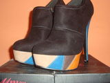 Pantofi cu platforma