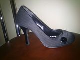 Pantofi cu toc