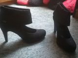 Pantofi cu toc