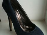 Pantofi cu toc din material de blugi Red Shoes