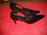 Pantofi din piele naturala
