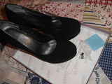Pantofi Glossi marimea 36.