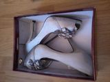 Pantofi gri !