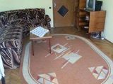 Particular inchiriez apartament, 2 camere la Piata Centrala,