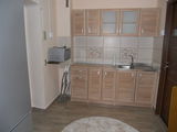 PARTICULAR, inchiriez garsoniera transformata in 2 camere