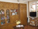 PARTICULAR,VAND APT. 3 CAMERE UIOARA
