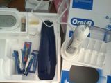 Periuta de dinti electrica triumph 5000 oral- b, braun
