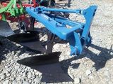 Plug cu 2 trupite Cadru patrat A