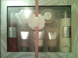 ROYAL JELLY - PURE HONEY - INDULGENCE SET - Ingrijire Personala