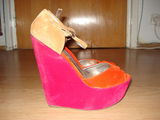 Sandale colorate cu platforma
