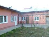 Schimb casa rahova cu ap 2 camere + diferenta !