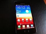 Schimb Samsung Galaxy SII 16GB , Cu iPhone 4 16 GB Neverlocked.