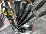 set cutite cu suport negru