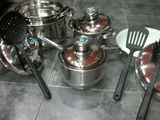 set vase inox 18 piese cu tigaie ceramica