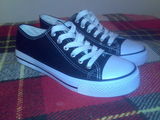 Tenisi tenesi negri tip converse all star