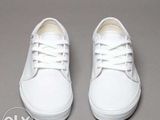 Tenisi Unisex Vans sport albi 106 Vulcanized Nr. 35