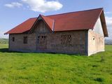 teren si casa de vanzare