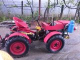 Tractor articulat