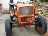 Tractor FIAT 315 cu plug si remorca