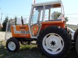 Tractor Fiat 780 cu cabina