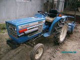 Tractor ISEKI japonez